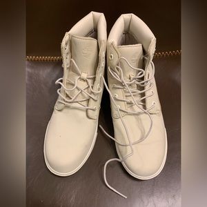 Youth size 6.5 timberland’s